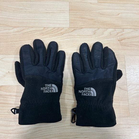 The North Face Black Insulated Gloves - Picture 1 of 2